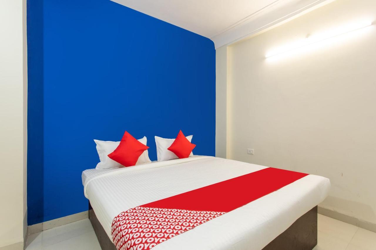Oyo 27862 Hotel Brooklyn Indore Exteriör bild